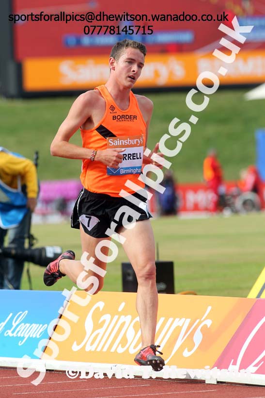 Tom Farrell in the mens 2 Miles at the Sainsbury's Birmingham Grand Prix. Photos: David T. Hewitson/Sports for All Pics